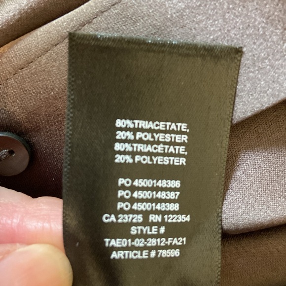 Gorgeous Babaton Sable Button-Up Blouse in Rich Mocha Brown. Size Medium. NWT - Picture 10 of 11